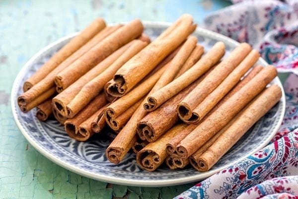 cinnamon sticks