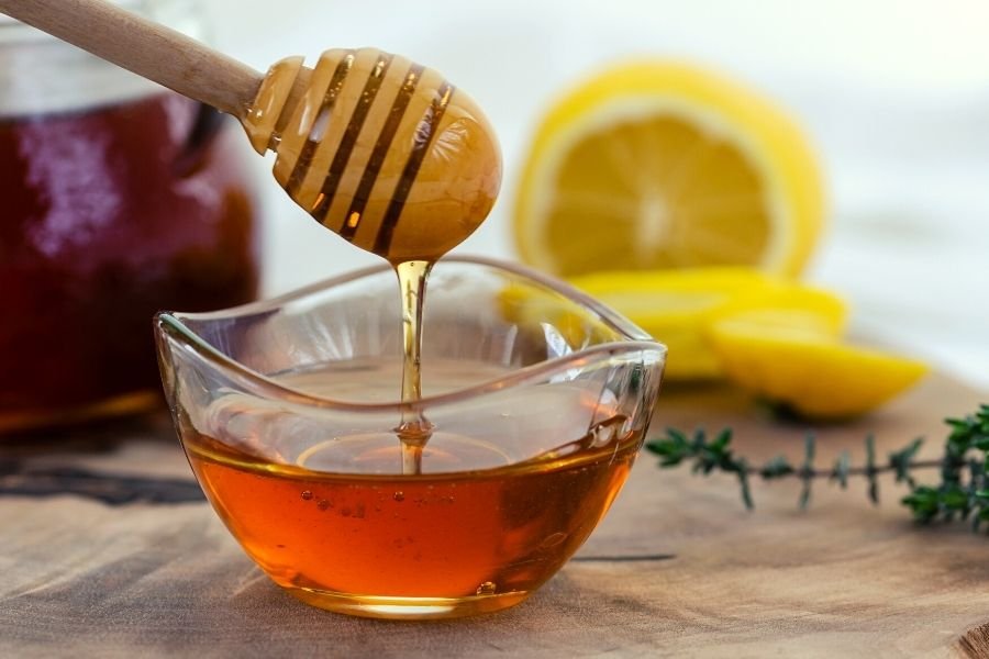honey dipper lemon thyme